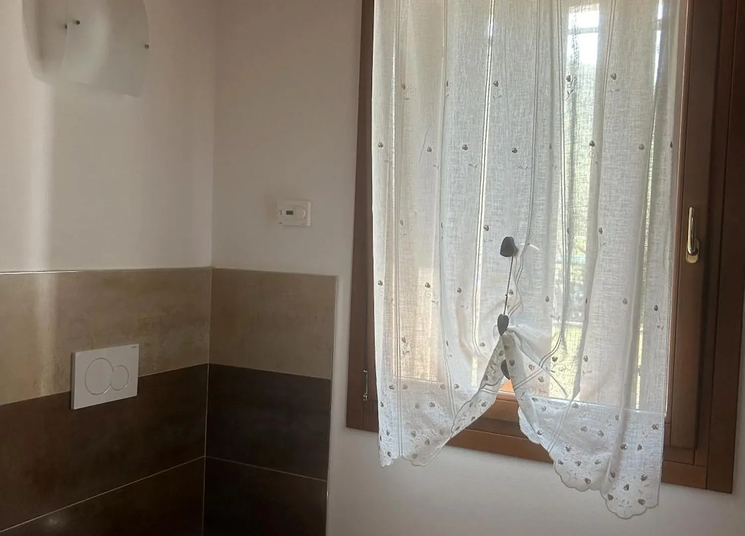 Valle B&B Castelgomberto 0*,  Italy